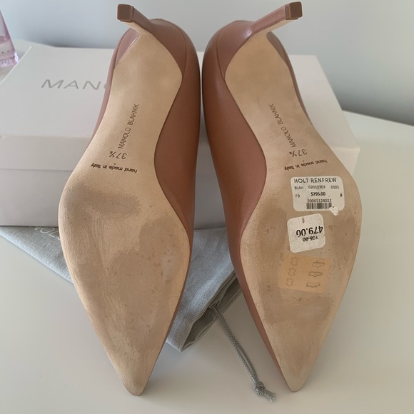 Manolo Blahnik BB 90 Leather Pumps - Picture 6 of 14